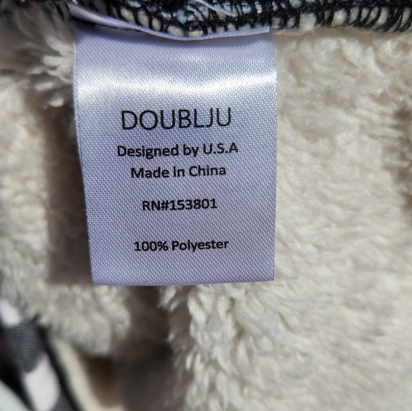 Doublju black and white plaid, sherpa lined, vest size S - Picture 5 of 7